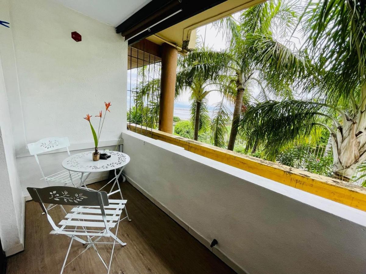 Tunui City Apartment - Quiet & Pool Παπεέτε Εξωτερικό φωτογραφία